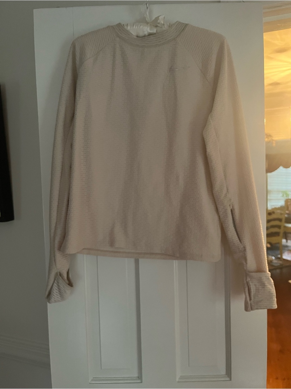 Nike Cream Long-Sleeve Crew Sweatshirt